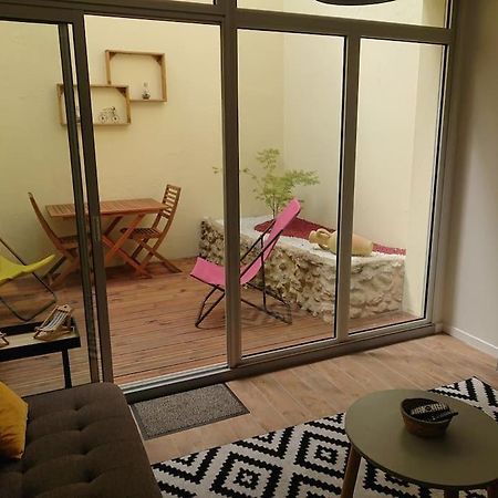 Maison De Ville En Plein Coeur De Jonzac Εξωτερικό φωτογραφία